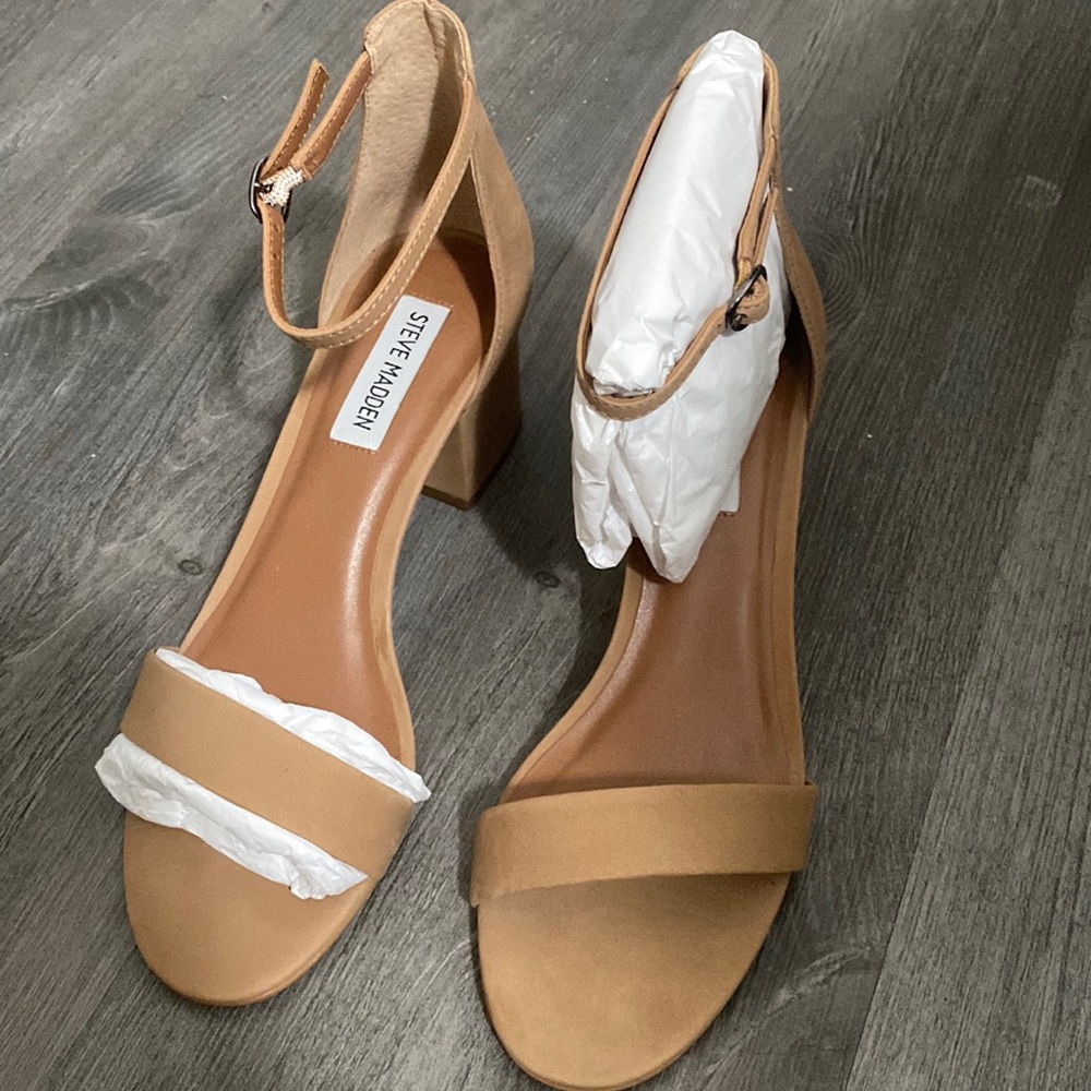 Steve Madden Irenee block sandals